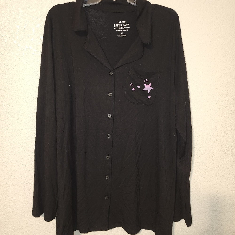 Torrid stars super soft button up sleep top size 2 NWT